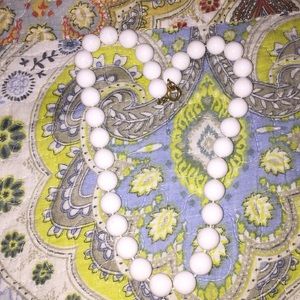 Enamel VINTAGE white enamel bead necklace